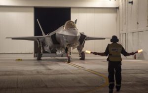 Radio Jai - Avión de combate F-35 durante la Operación Amanecer, en una imagen publicada por el ejército el 9 de agosto de 2022. (Fuerzas de Defensa de Israel)