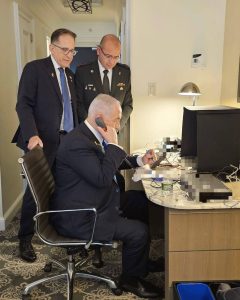 Netanyahu dando Luz verde a la operación